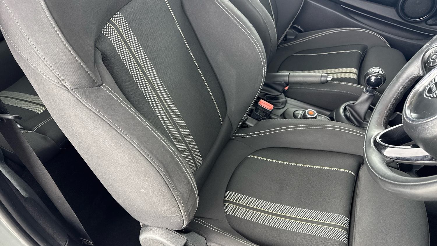 Used MINI Hatch 2019 for sale - 77965664: Photo 30