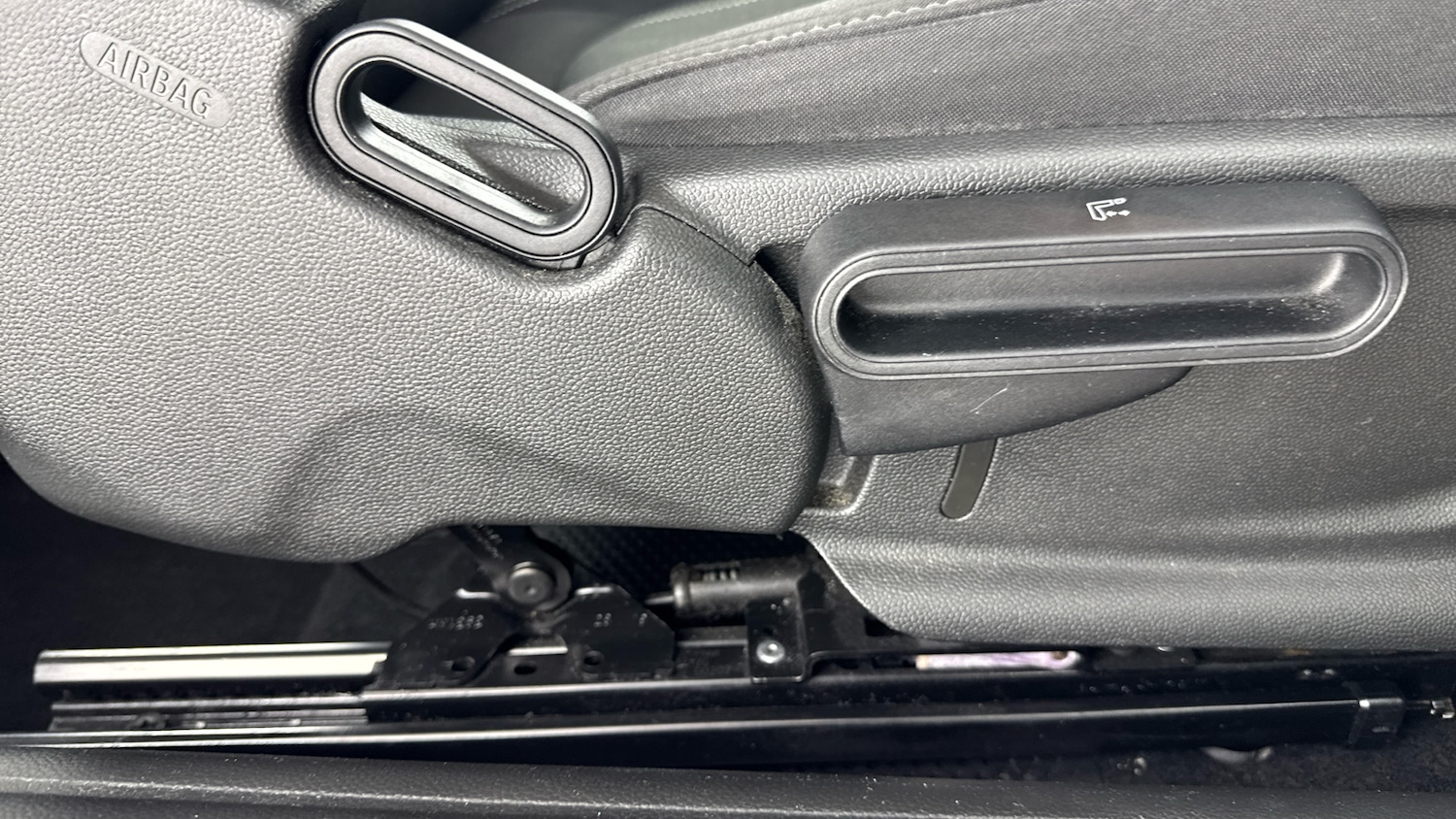 Used MINI Hatch 2019 for sale - 77965664: Photo 31