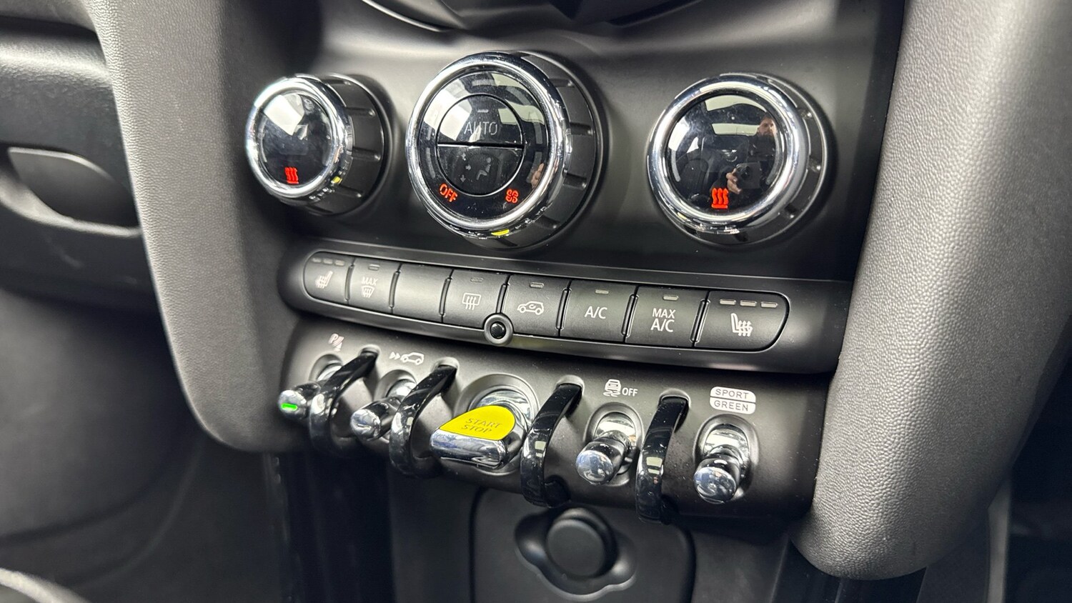 Used MINI Hatch 2023 for sale - 76603315: Photo 42