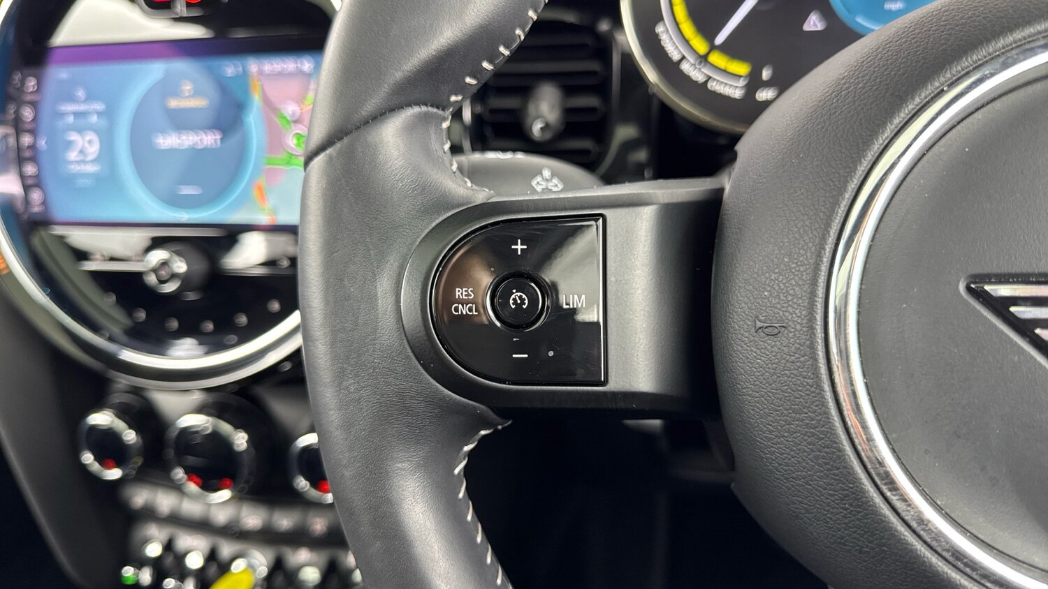 Used MINI Hatch 2023 for sale - 76603315: Photo 43