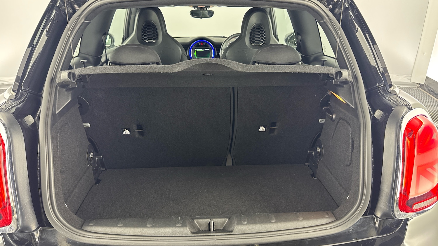 Used MINI Hatch 2019 for sale - 77968500: Photo 13