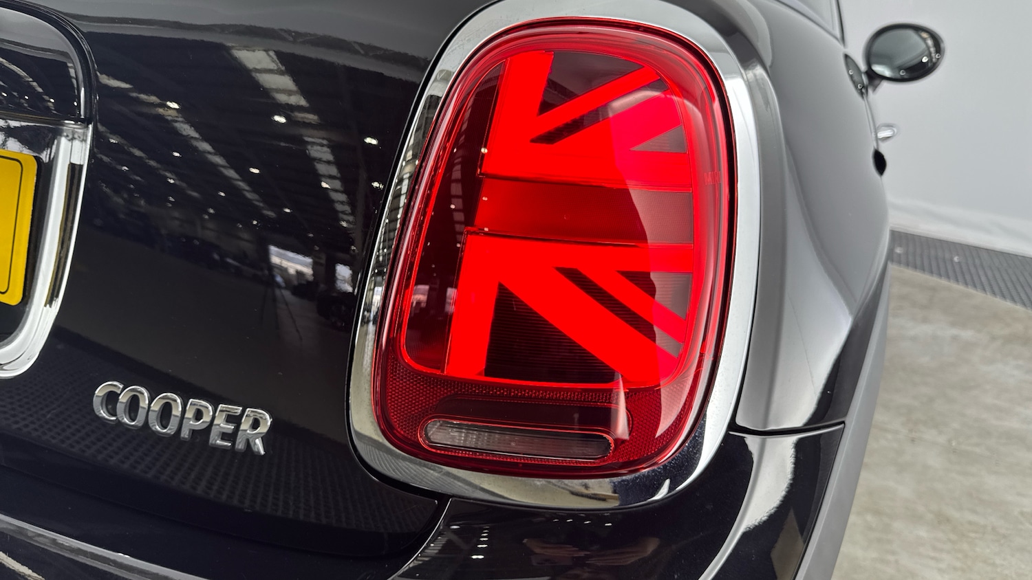 Used MINI Hatch 2019 for sale - 77968500: Photo 27