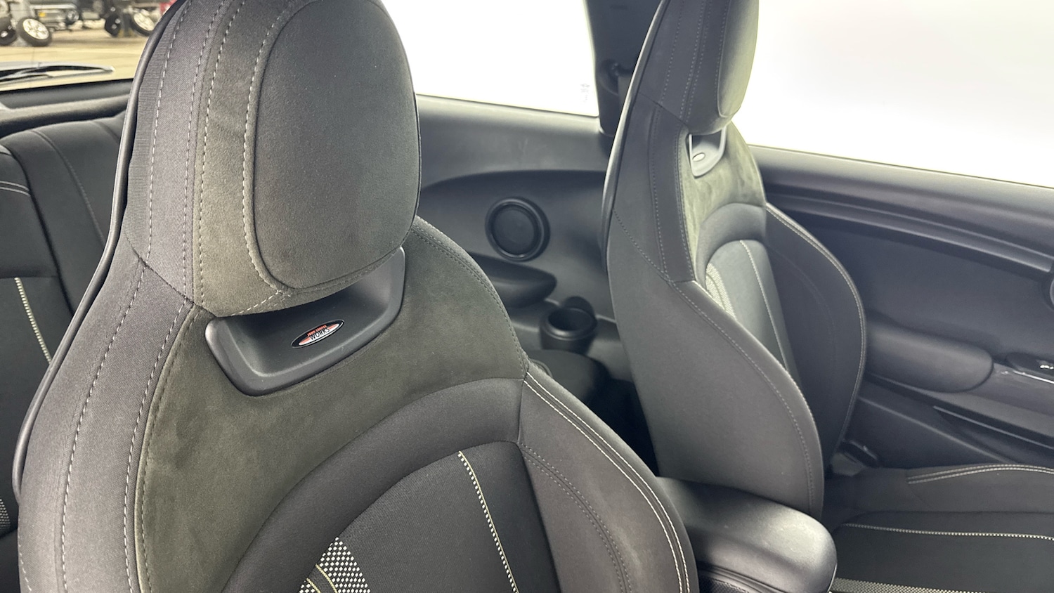 Used MINI Hatch 2019 for sale - 77968500: Photo 28