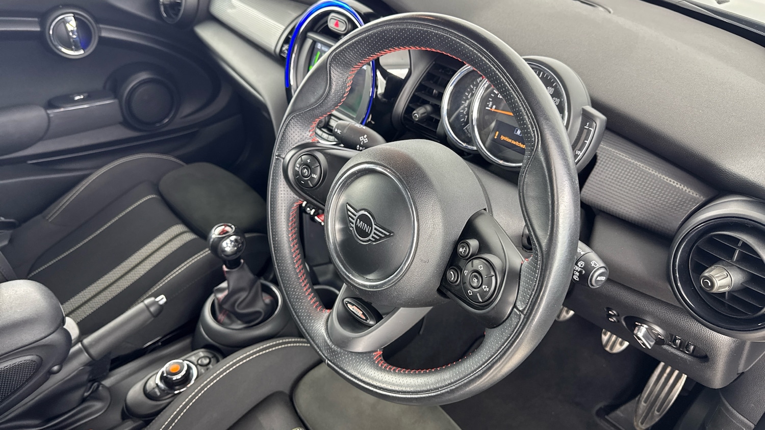 Used MINI Hatch 2019 for sale - 77968500: Photo 6