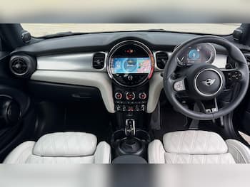 Used MINI Hatch 2023 for sale - 79869147: Photo