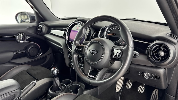 Used MINI Hatch 2022 for sale - 76091363: Photo 6