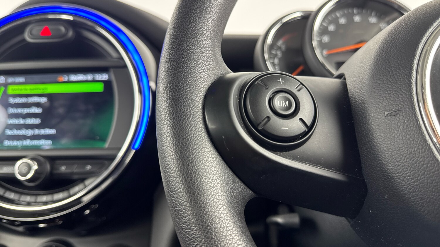 Used MINI Hatch 2020 for sale - 77917103: Photo 17