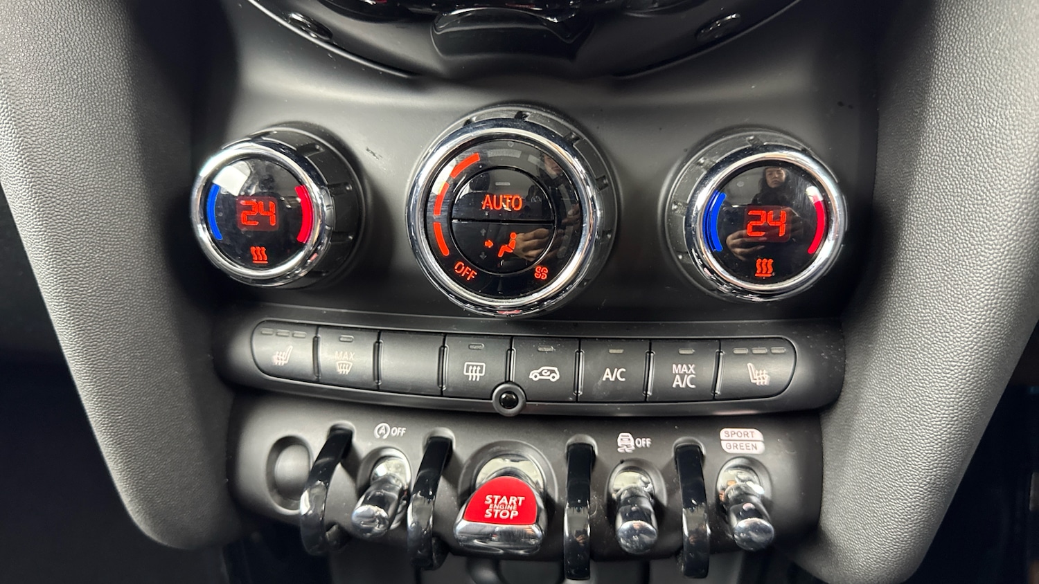 Used MINI Hatch 2023 for sale - 77883880: Photo 36