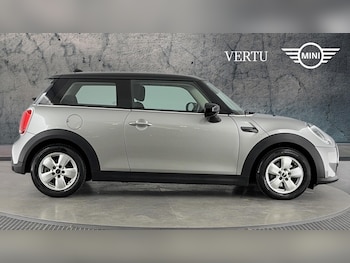 Used MINI Hatch 2023 for sale - 77883880: Photo