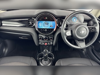 Used MINI Hatch 2023 for sale - 77883880: Photo