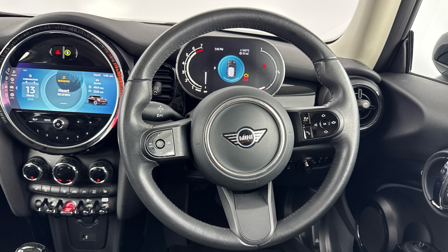 Used MINI Hatch 2023 for sale - 77883880: Photo 5