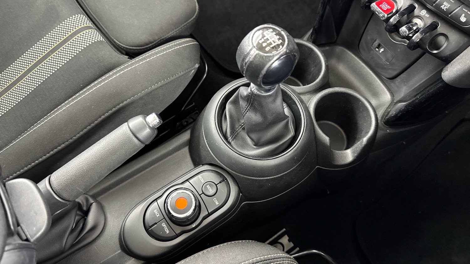 Used MINI Hatch 2019 for sale - 76554872: Photo 10