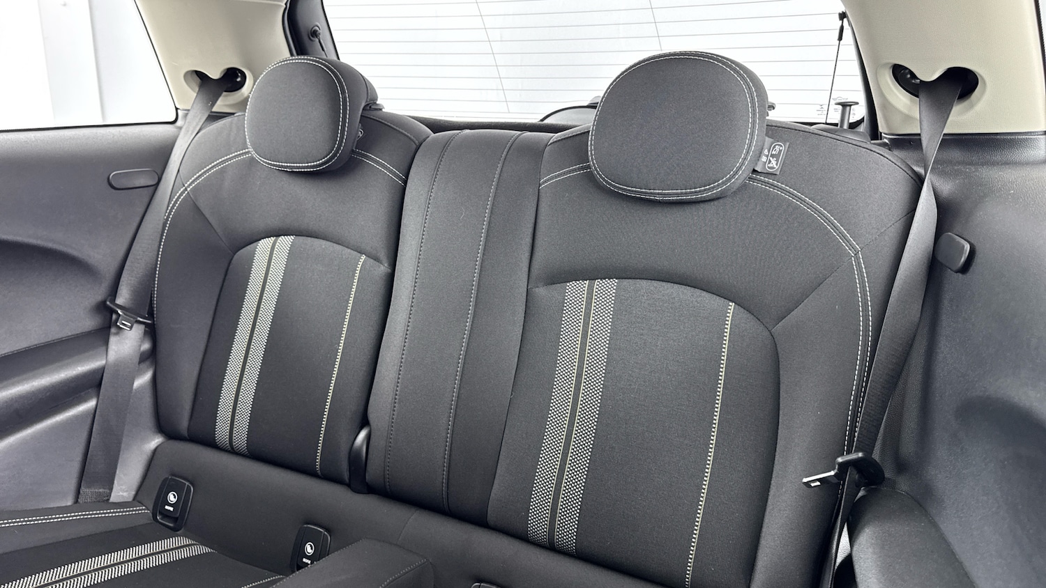 Used MINI Hatch 2019 for sale - 76554872: Photo 12