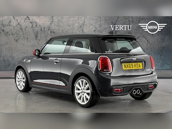 Used MINI Hatch 2019 for sale - 76554872: Photo