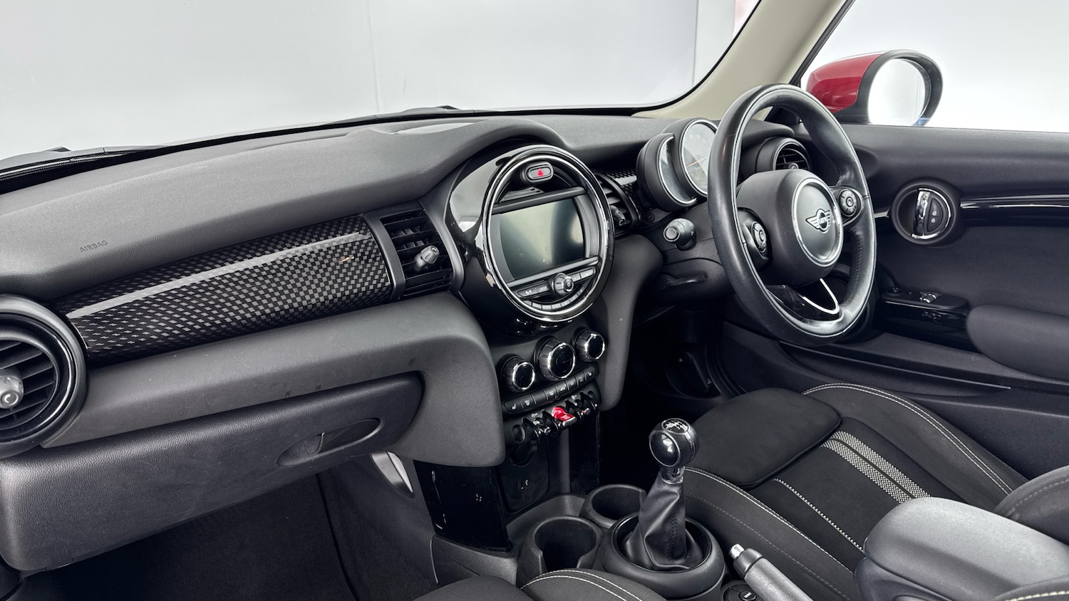 Used MINI Hatch 2019 for sale - 76554872: Photo 7