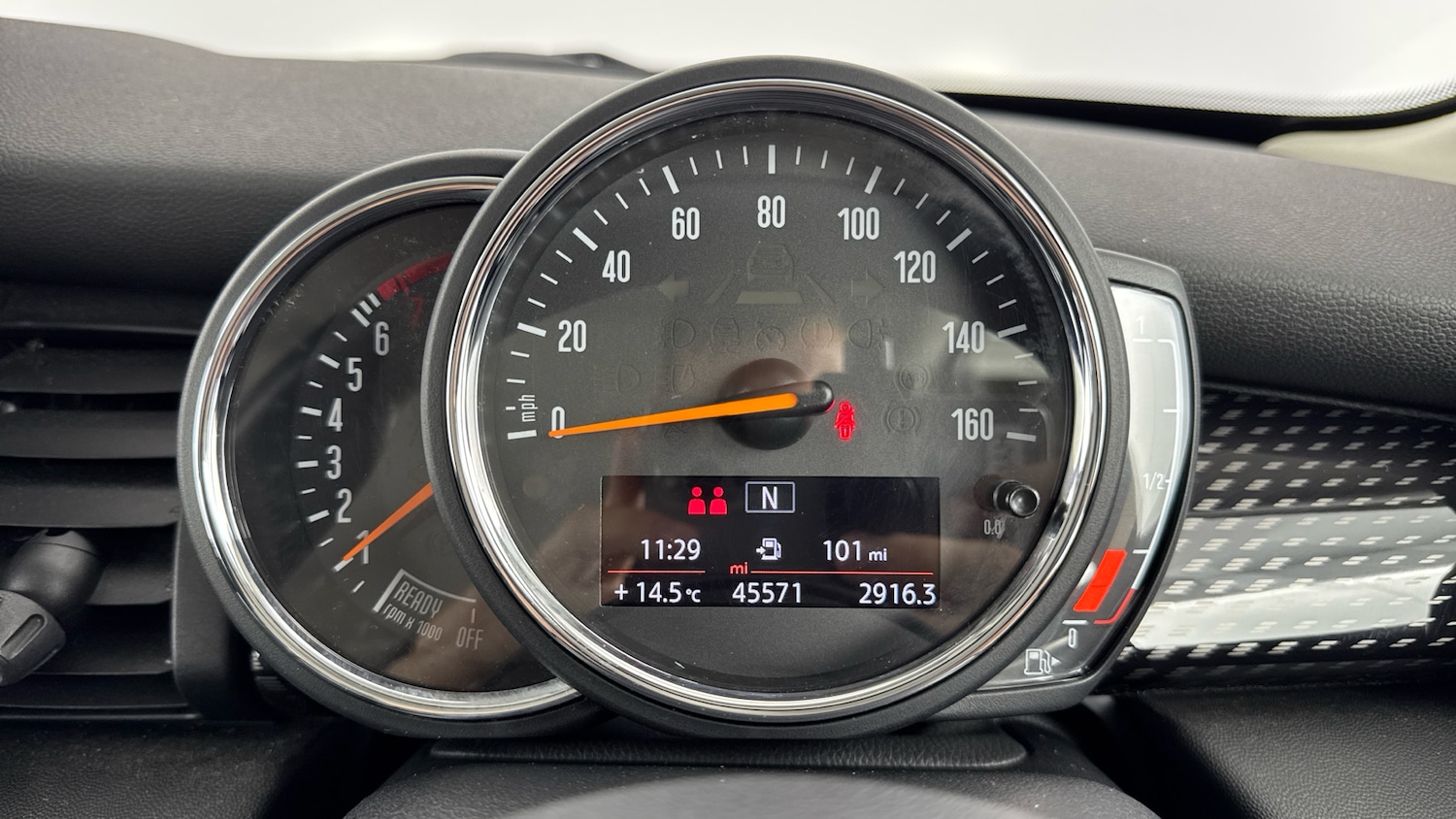 Used MINI Hatch 2019 for sale - 76554872: Photo 9