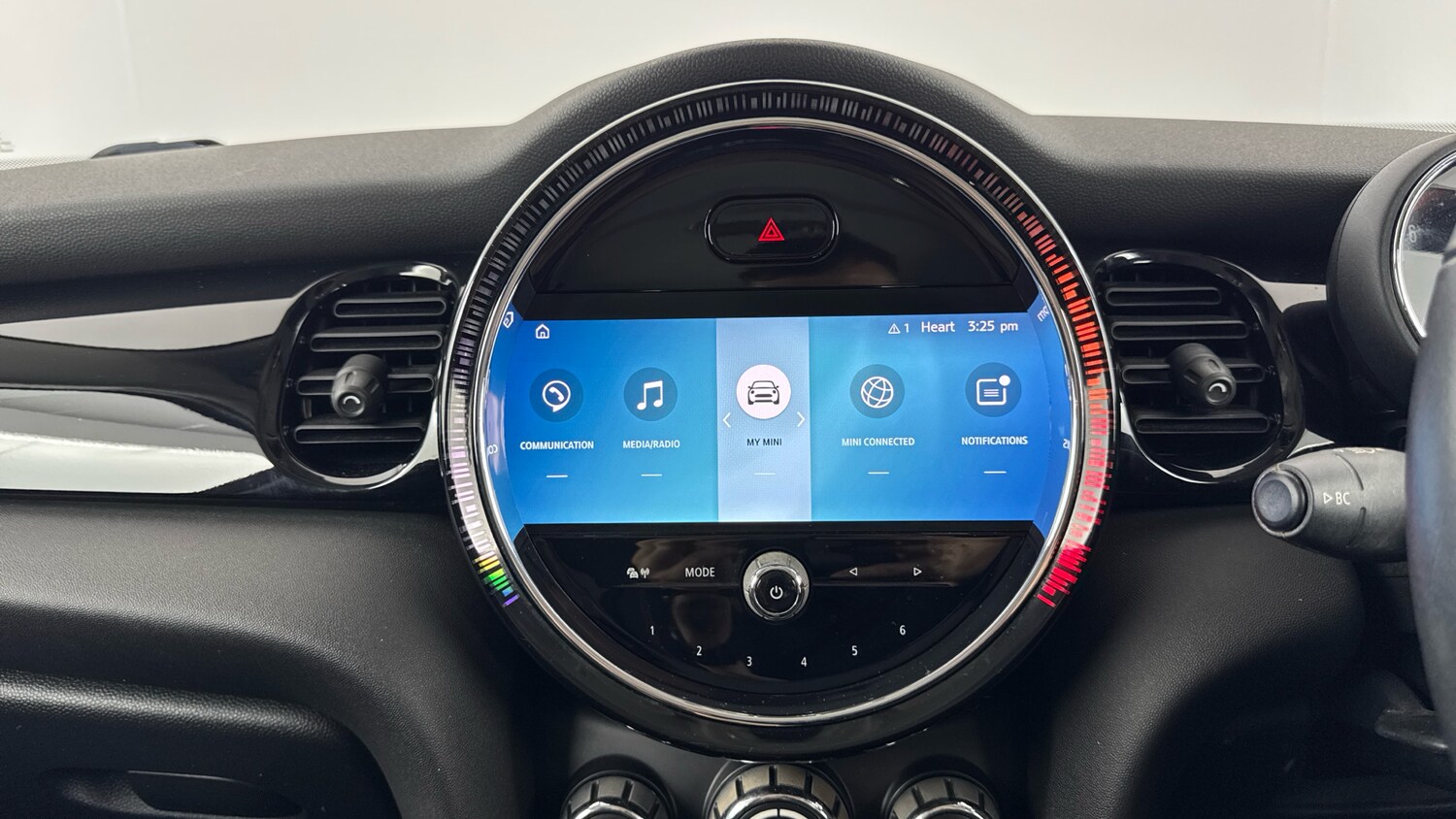 Used MINI Hatch 2021 for sale - 76265909: Photo 8