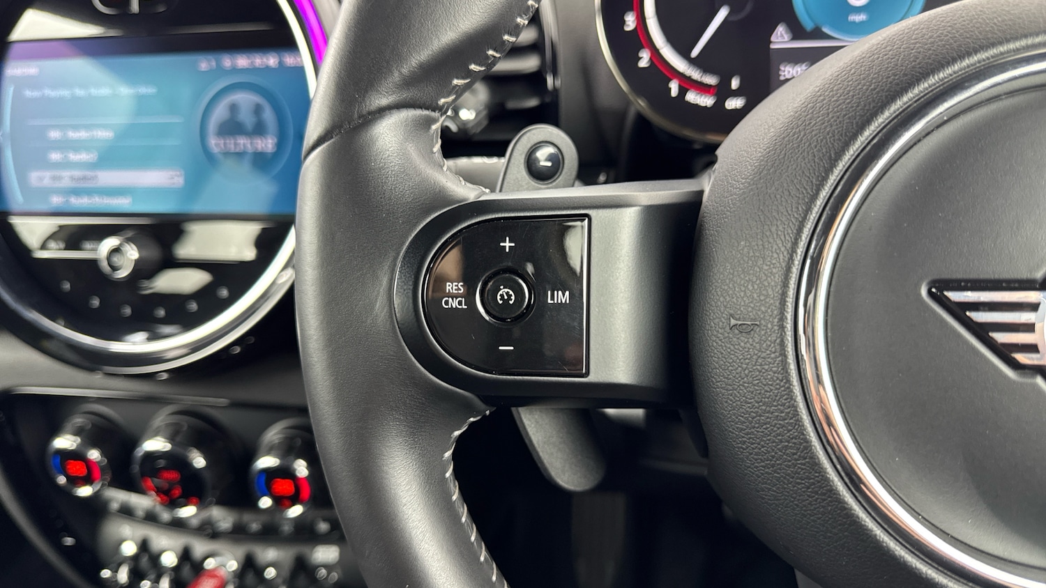 Used MINI Clubman 2021 for sale - 76707643: Photo 17