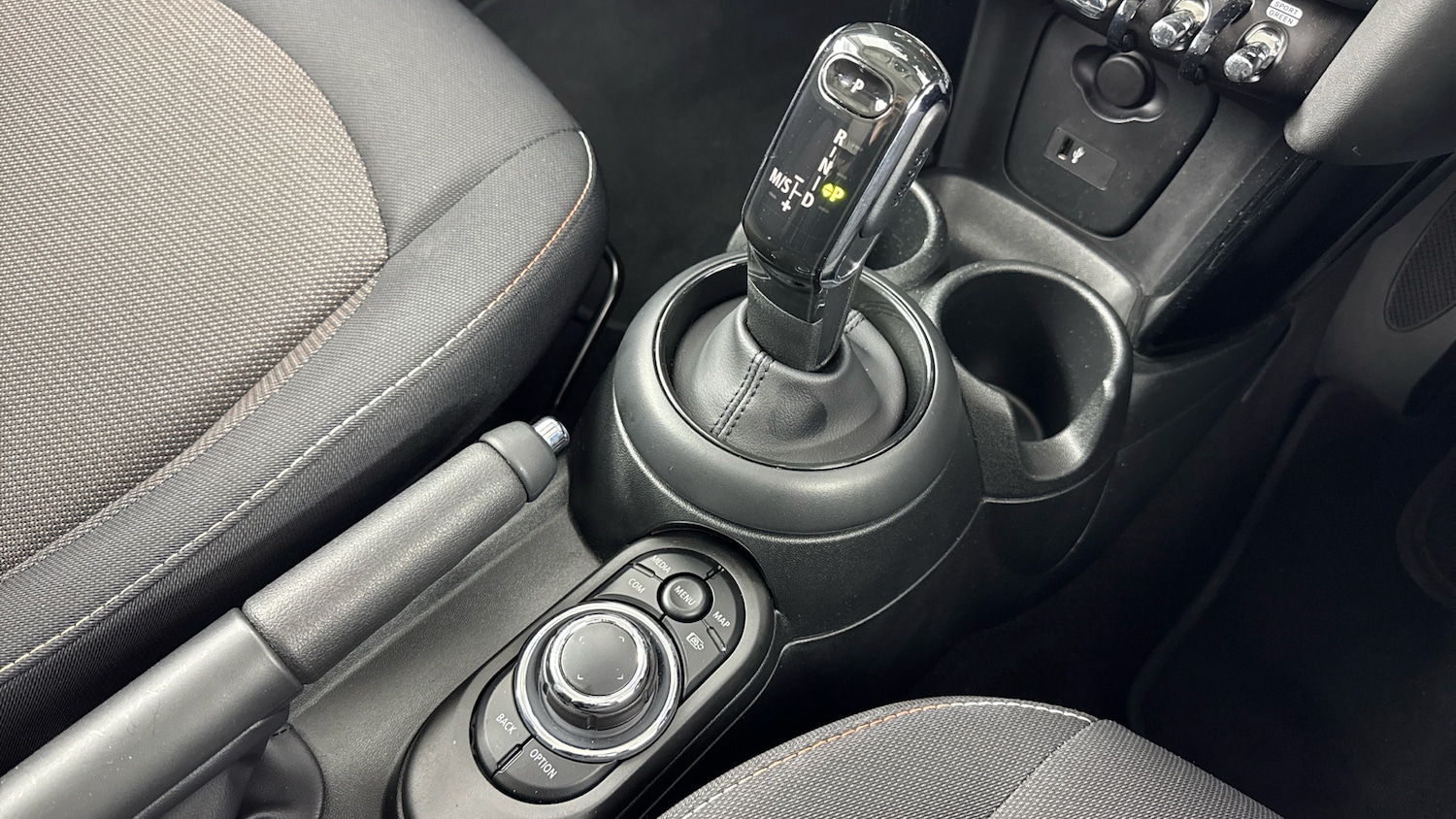 Used MINI Hatch 2022 for sale - 77061502: Photo 10