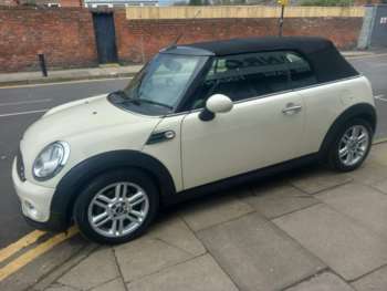 Used MINI Convertible 2014 for sale - 70341057: Photo