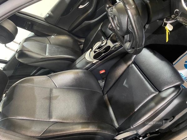 Used Mercedes-Benz C Class 2016 for sale - 76562820: Photo 7