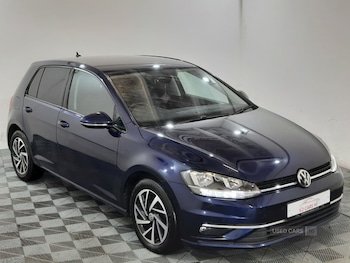Volkswagen - Golf
