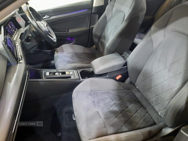Used Volkswagen Golf 2021 for sale - 75352281: Photo 30