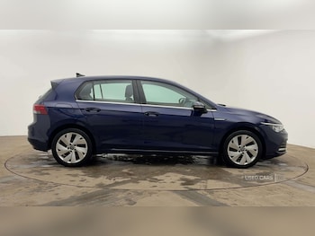 Used Volkswagen Golf 2021 for sale - 75352281: Photo