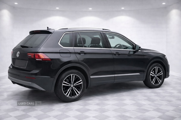 Used Volkswagen Tiguan 2017 for sale - 78116904: Photo 2