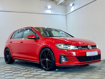 Used Volkswagen Golf 2019 for sale - 75564670: Photo