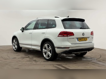 Used Volkswagen Touareg 2017 for sale - 75372162: Photo