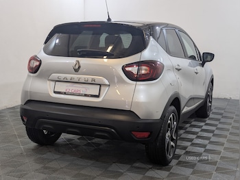 Used Renault Captur 2018 for sale - 79085464: Photo