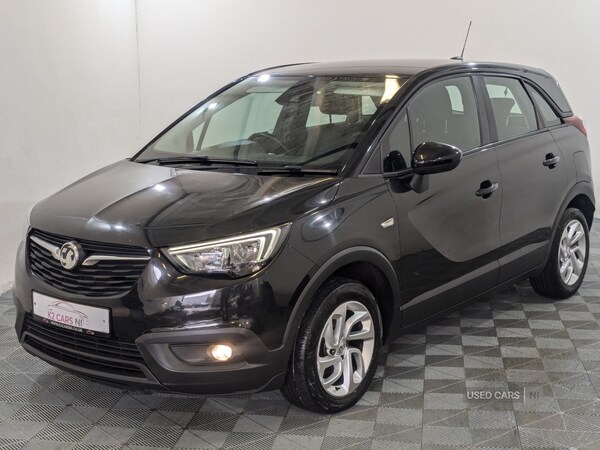 Used Vauxhall Crossland X 2017 for sale - 73945994: Photo 2