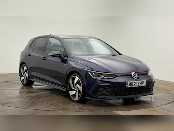 Volkswagen - Golf