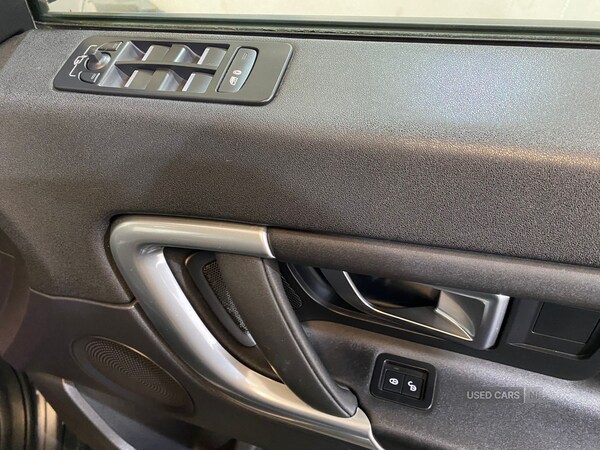 Used Land Rover Discovery Sport 2016 for sale - 76754050: Photo 15