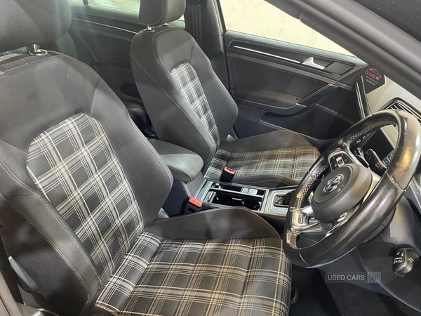 Used Volkswagen Golf 2016 for sale - 76248144: Photo 15