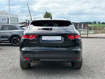Used Jaguar F-Pace 2018 for sale - 79182216: Photo