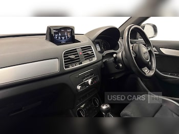 Used Audi Q3 2018 for sale - 78101921: Photo