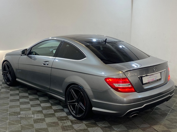 Used Mercedes-Benz C Class 2014 for sale - 76473986: Photo 4