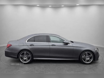 Used Mercedes-Benz E Class 2017 for sale - 77396915: Photo