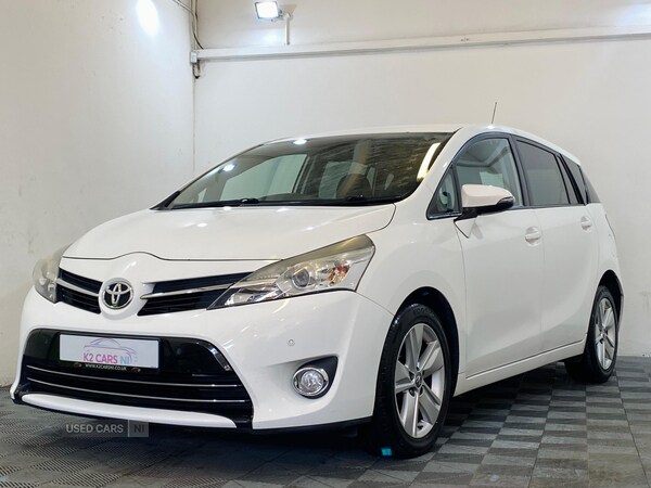Used Toyota Verso 2014 for sale - 76308212: Photo 6