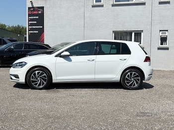 Used Volkswagen Golf 2019 for sale - 79256616: Photo