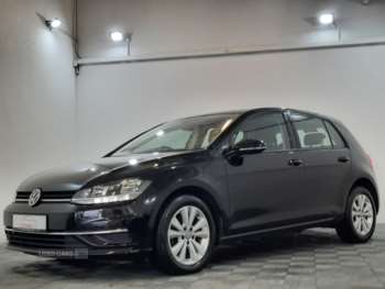 Used Volkswagen Golf 2017 for sale - 75115800: Photo