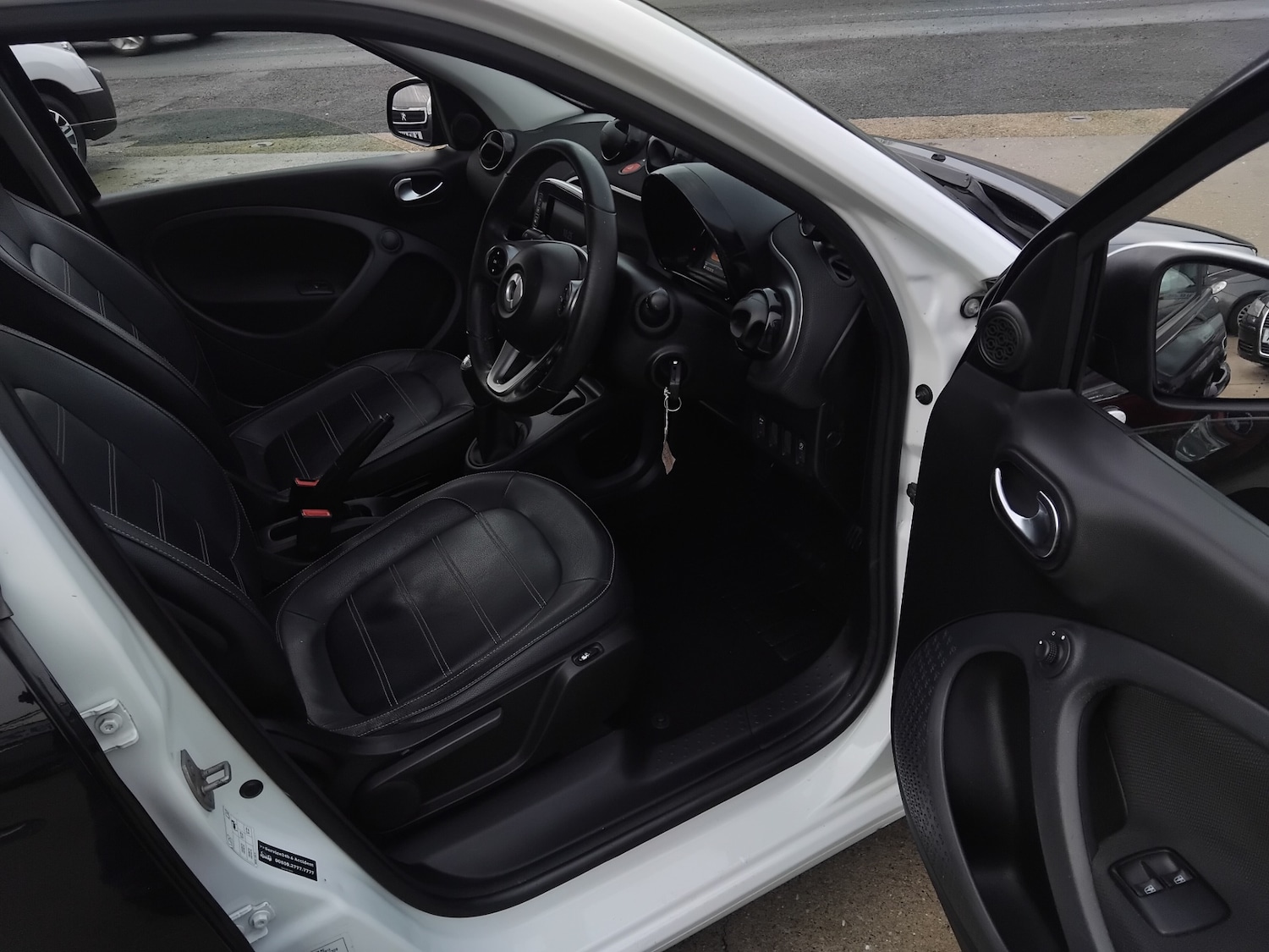 Used smart forfour 2017 for sale - 76845868: Photo 15