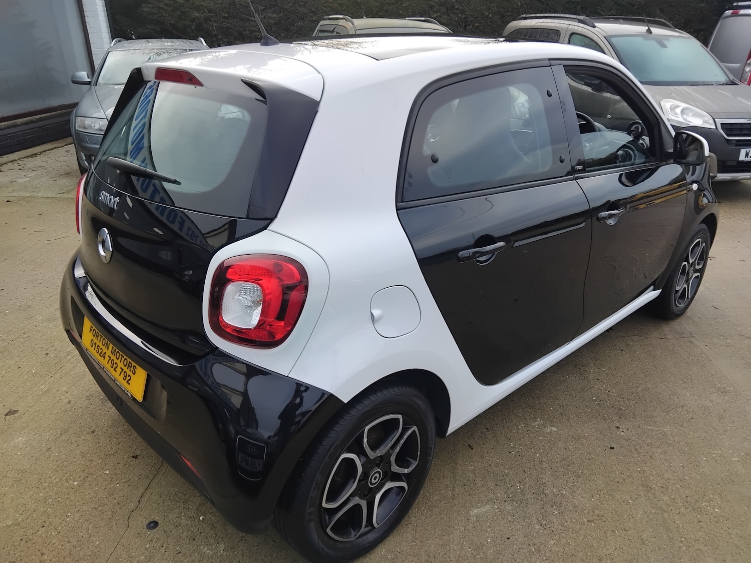 Used smart forfour 2017 for sale - 76845868: Photo 8