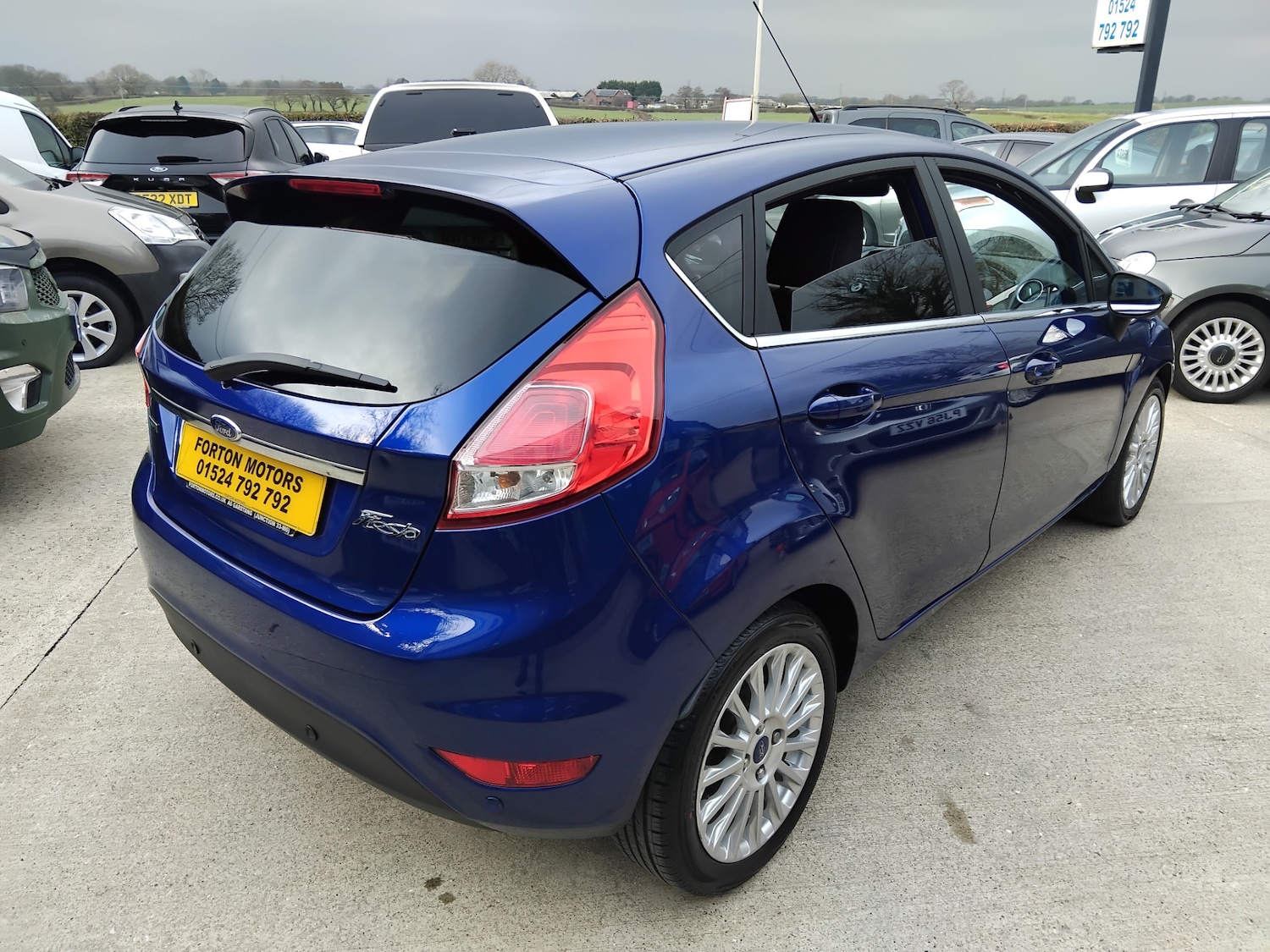 Used Ford Fiesta 2014 for sale - 77460842: Photo 14