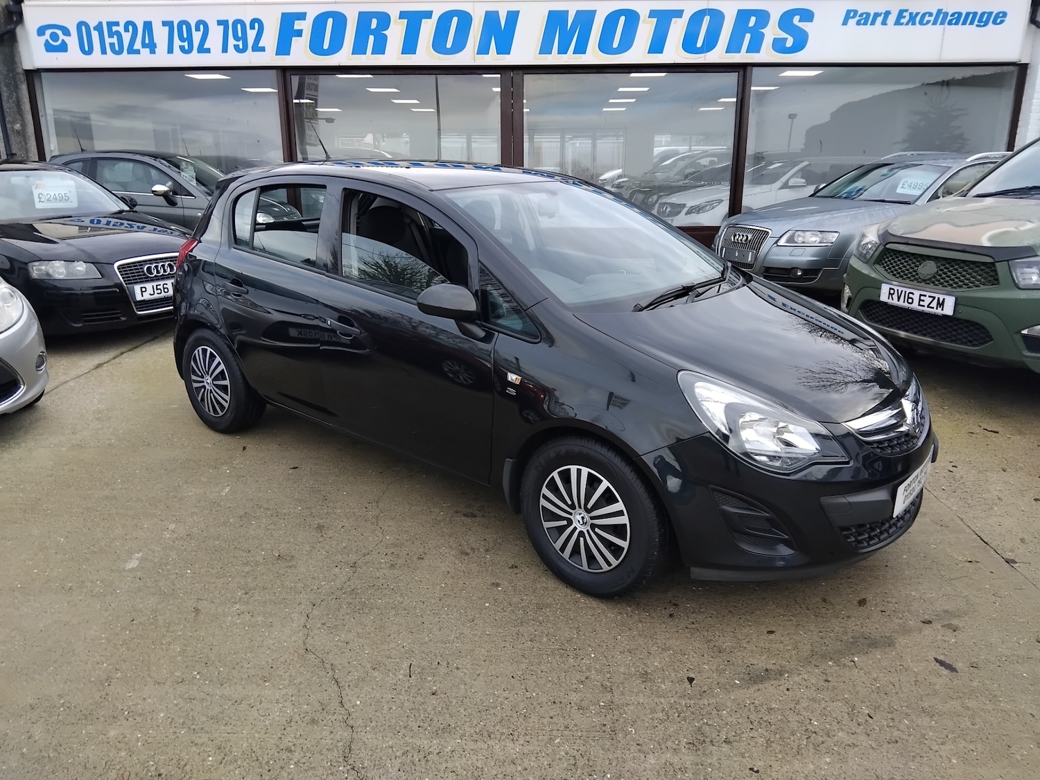 Used Ford Fiesta 2014 for sale - 77460842: Photo 33