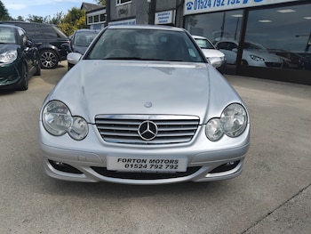 Used Mercedes-Benz C-Class 2006 for sale - 75851635: Photo