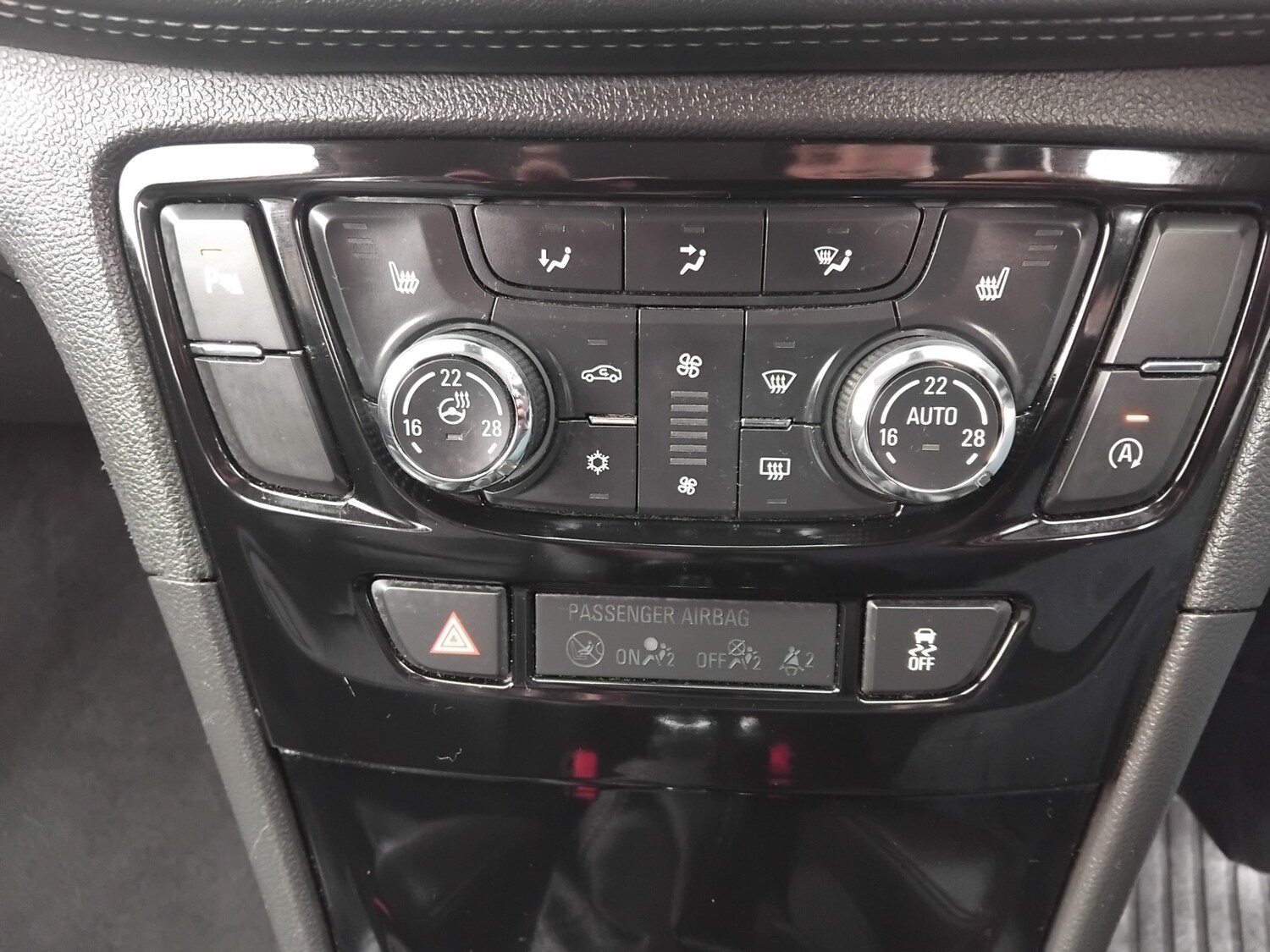 Used Vauxhall Mokka X 2018 for sale - 78210717: Photo 24