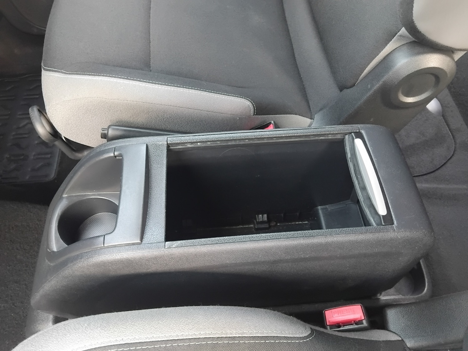 Used Citroen Berlingo Multispace 2015 for sale - 77702035: Photo 24